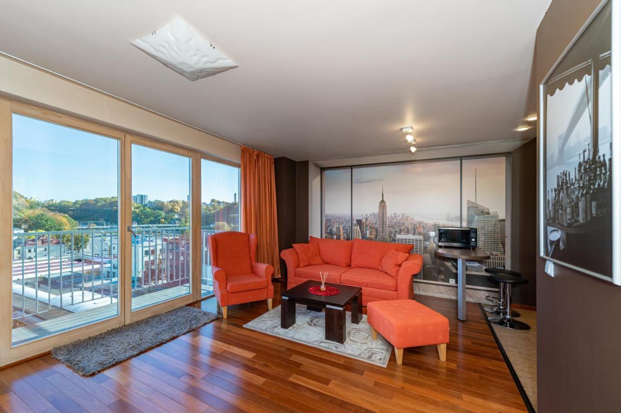 קובנה Panoramic City Centre Apartment By Polo Apartments מראה חיצוני תמונה